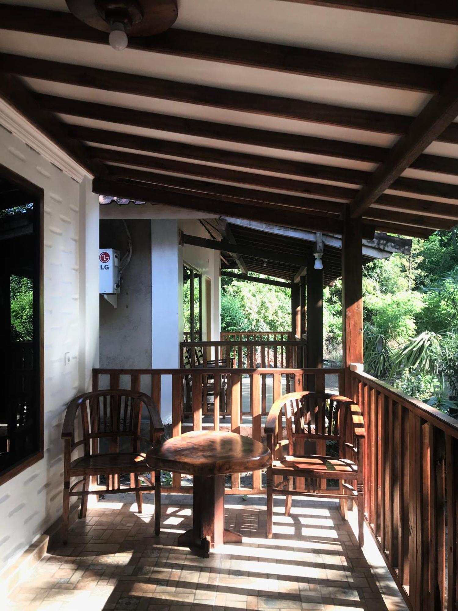 Pondok Wisata Gili Lampu Labuhan Pandan Exterior photo