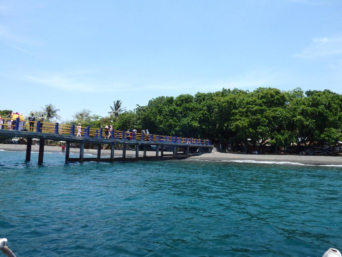 Pondok Wisata Gili Lampu Labuhan Pandan Exterior photo